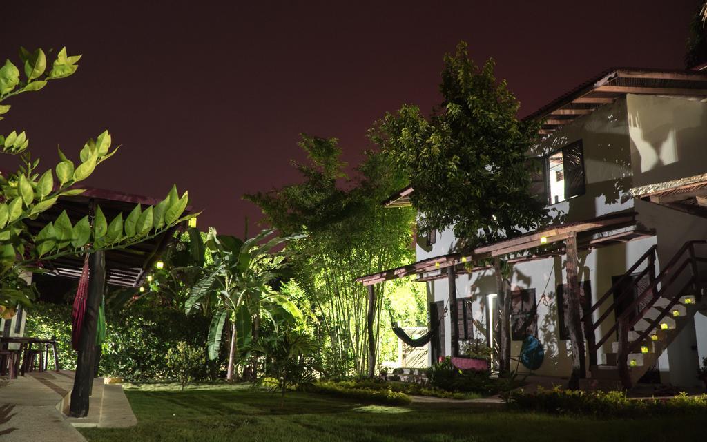 Hostal La Media Luna Palomino Exterior foto